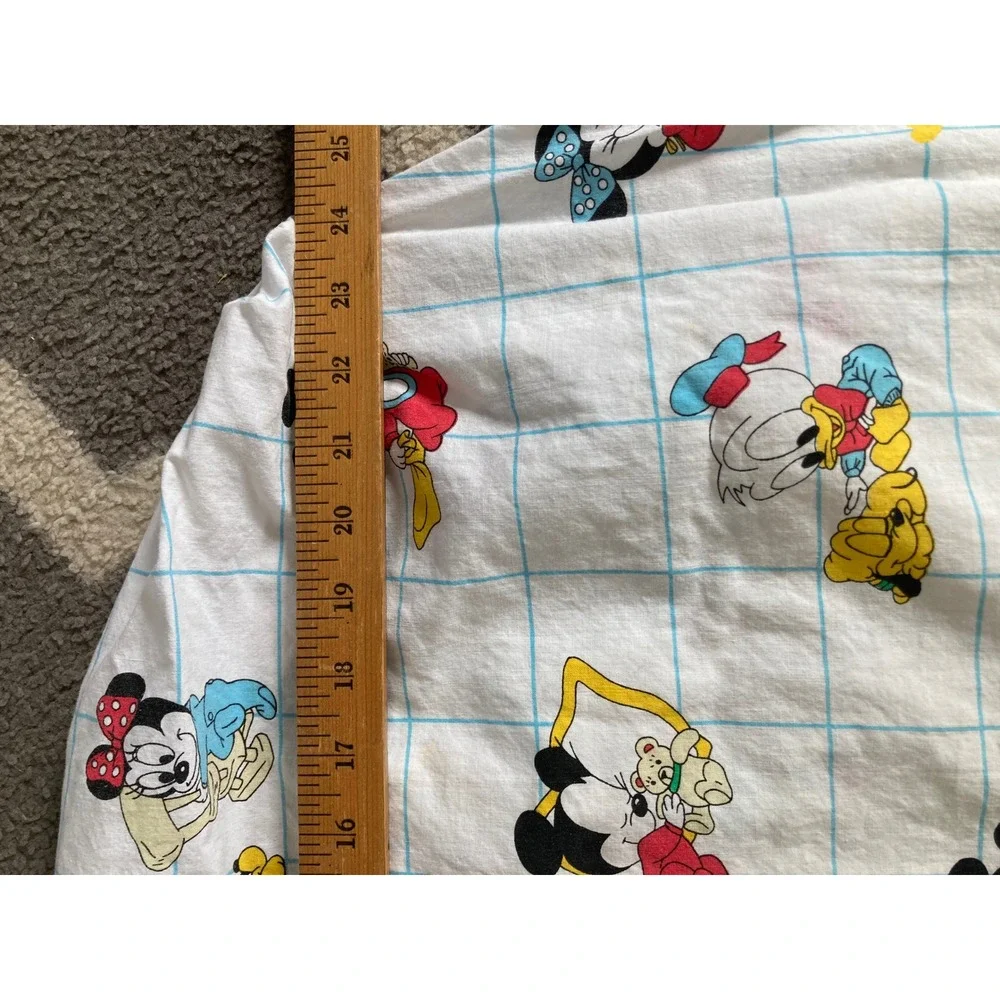 Vintage 1984 Disney Baby Mickey Minnie Donald Pluto Crib Sheet Dundee Cotton USA